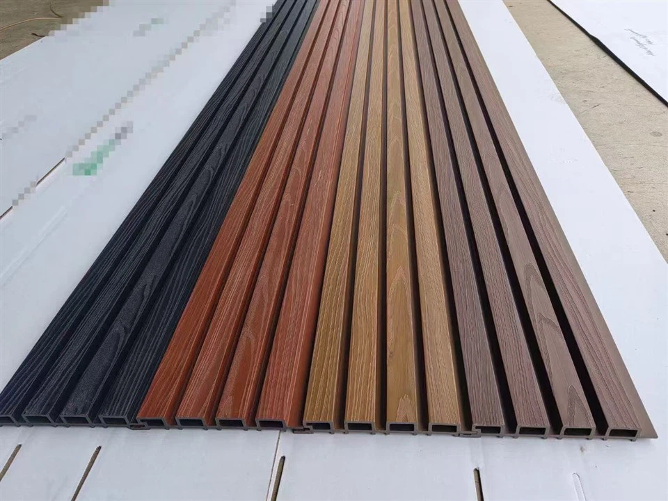 Kompozitni dobavitelj zunanjih stenskih plošč